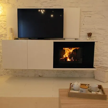 Golden & White Apartment