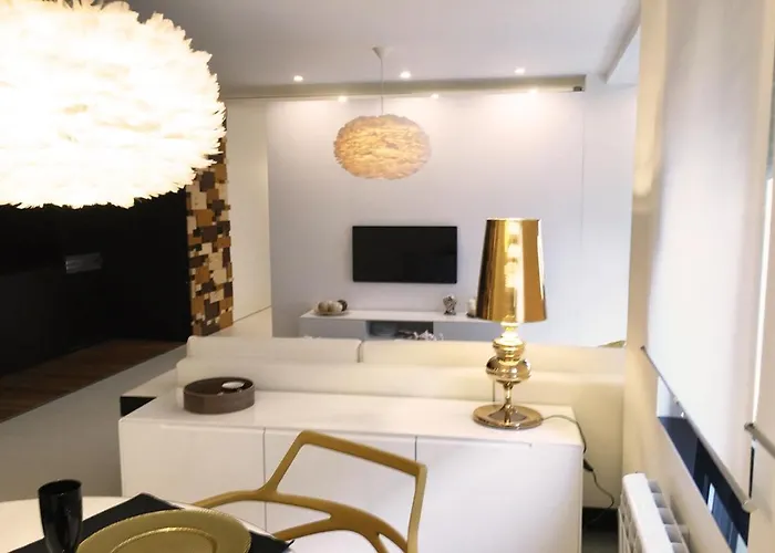 Golden & White Διαμέρισμα *
