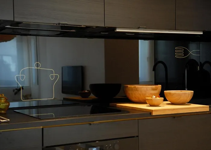 Διαμέρισμα Golden & White *