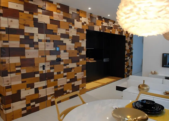 Golden & White Διαμέρισμα Σαντιάγο ντε Κομποστέλα