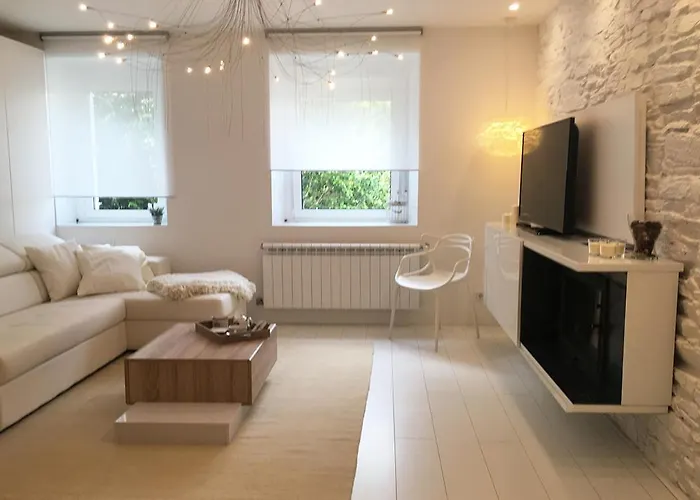 Διαμέρισμα Golden & White Σαντιάγο ντε Κομποστέλα