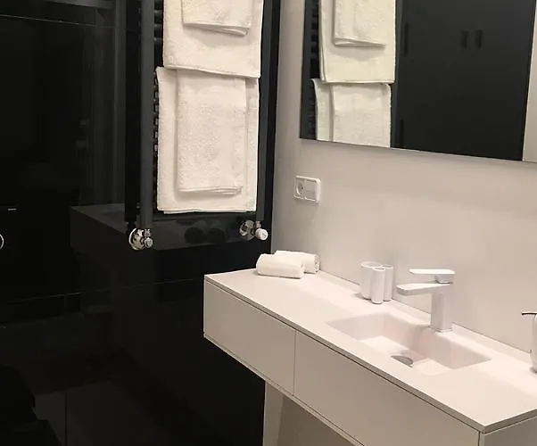 Golden & White * Σαντιάγο ντε Κομποστέλα